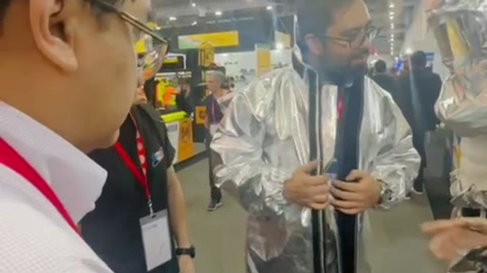 LESLICO Aluminized Suits commanding center stage at Safety Expo in Mexico City